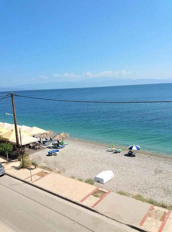 Apartament Mondo Cosseri Akrata Zewnętrze zdjęcie